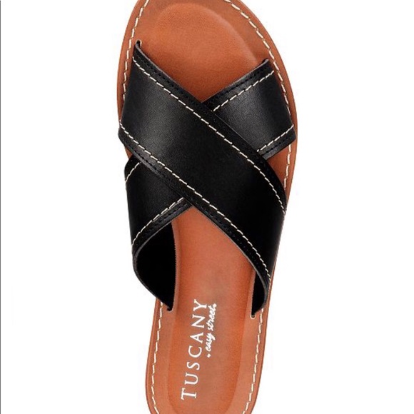 🎉🎉Host Pick 🎉🎉Easy Street Sandals NIB - Picture 4 of 5